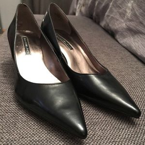 Bandolino Pointy Toe Black Heels 9.5